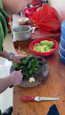 Bữa cơm 26k của công an có gì 👮#xuhuongtiktok2025 #congan