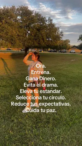 Y ámate más que a nadie❤️ #FallVibes #foryoupage #sigueme #mamalatina #creatorsearchinsights 