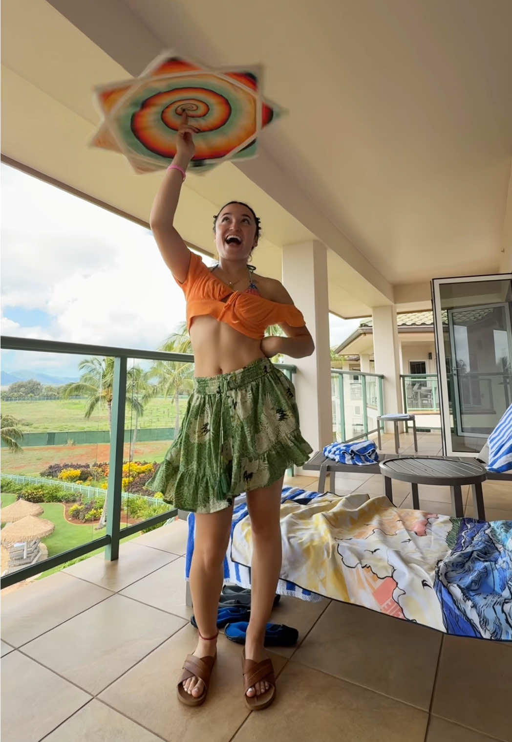 draft from my vaycay last month🌴🧡🌀 #flowstar #spinflowstar #flow #flowarts #dance 