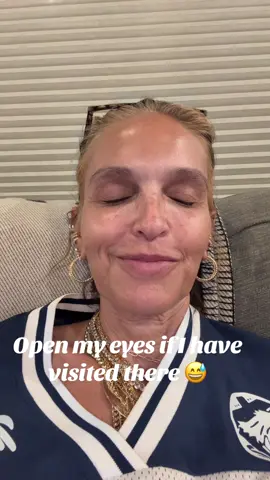 I love travel… this made me want to go somewhere 😂 Africa still my favorite trip to date ❤️ What’s your favorite place you have visited?  #traveltok #travel #exploremore #travelbug #adventuretravel 