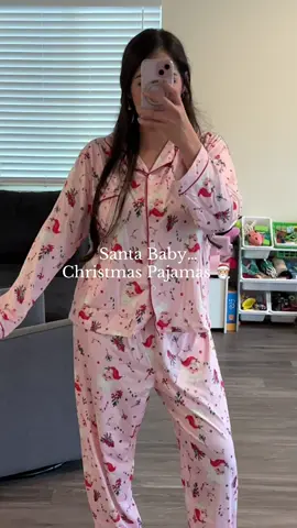 Santa Baby…. 🎅🏼 Christmas Pajama Set. 🎄 #christmaspajamas #santapajamas #womenspajamas #tiktokshopblackfriday #tiktokshopcybermonday 