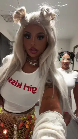 @ashnikko #stickyfingers #pride2025🏳️‍🌈 