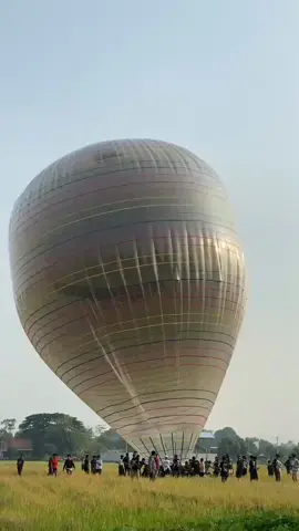 @Buelgank.id @inponyum² @𝘽𝙪𝙚𝙡𝙜𝙖𝙣𝙠 𝙓 𝙉𝙮𝙪𝙢  #fyp  #balonpekalongan  #tradisibalonpekalongan  #balonliaranpekalongan 