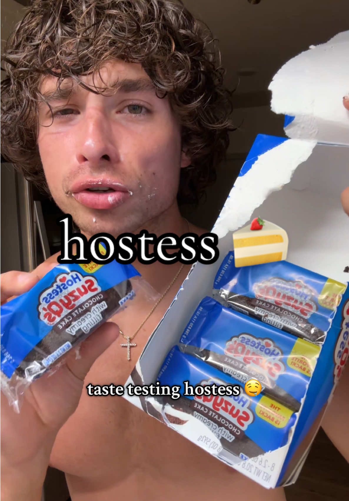 Y’all I don’t eat these snacks ever but if you do go ahead and grab them so you can get them sent to your door…. 🤤 #hostess #desserts #desserttiktok #sweettooth #foodreview 