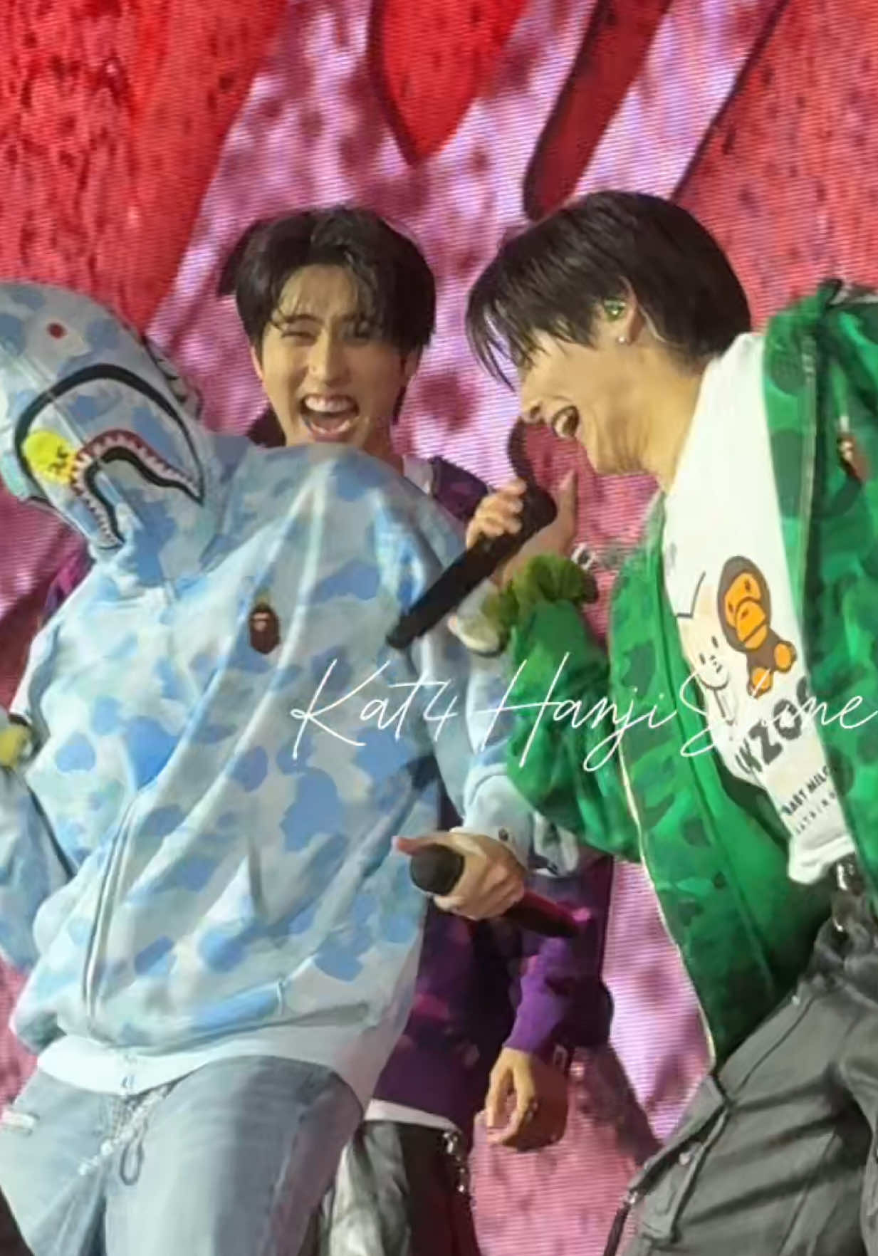 Felix is a goofball and IN and Han join 😂 Dominate celebrate 251018