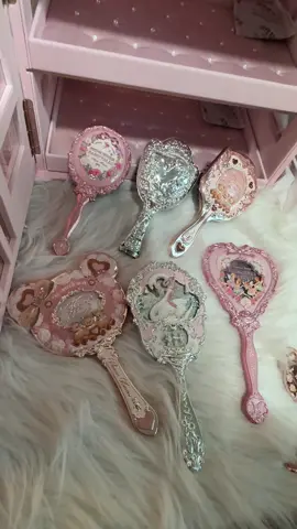 Top những lược bán chạy nhất 😗😗😗#TikTokAwardsVN #xuhuongtiktok #flowerknows #sethoabiet #dutrendtiktok 