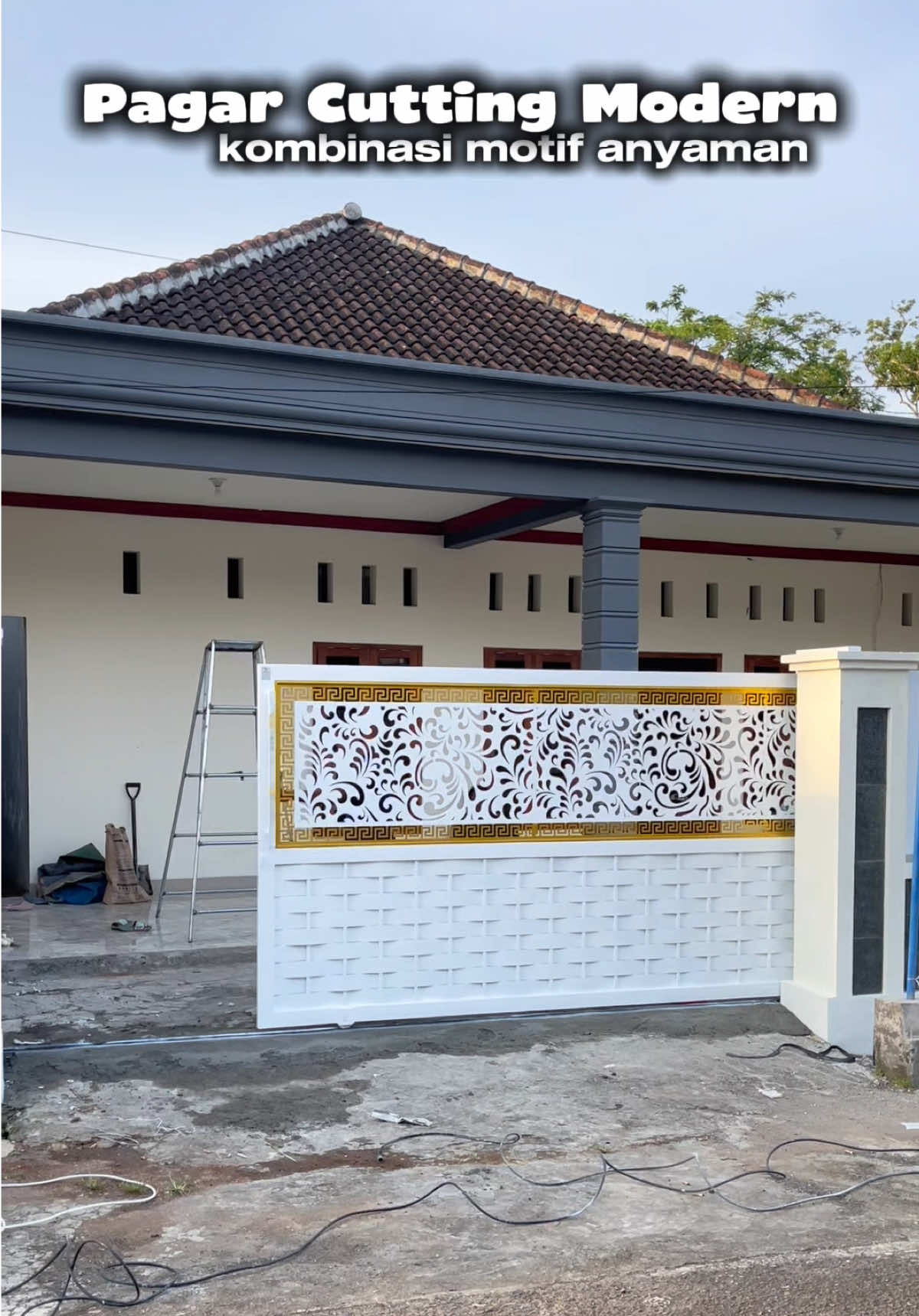 Alhamdulillah pagar cutting plus anyaman idaman hati #pagarcutting #rumahminimalis #tkwtaiwan #tkwhongkong #fyp 