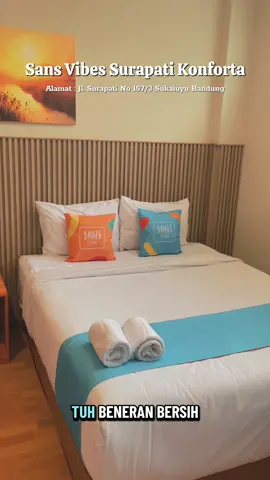 Sans Vibes Surapati Konforta Hotel cuma dibawah 200ribuan aja kalo booking lewat aplikasi RedDoorz!  🏨  selain bersih dan cozy, lokasinya deket banget sama gedung sate, gasibu masjid pusdai bandung juga tempat kuliner!  Jangan lupa join RedClub biar liburan kamu makin hemat. 💸  Dan Pake Kode Promo: ”YUKNGINEP”  “RDSOCMED09” “SANSSOCMED09” “UVSOCMED09” 📲 Download aplikasi RedDoorz sekarang! @RedDoorz Indonesia   #REDTRAVELERS #BukaSemuaPintu #BerkeSans #RedDoorz #CELEBRATION10 #FYP #sansvibessurapati #SansVibesHotel #hotelmurahbandung #sanshotelbandung #fyp #hotelmurahbandung #CapCut 
