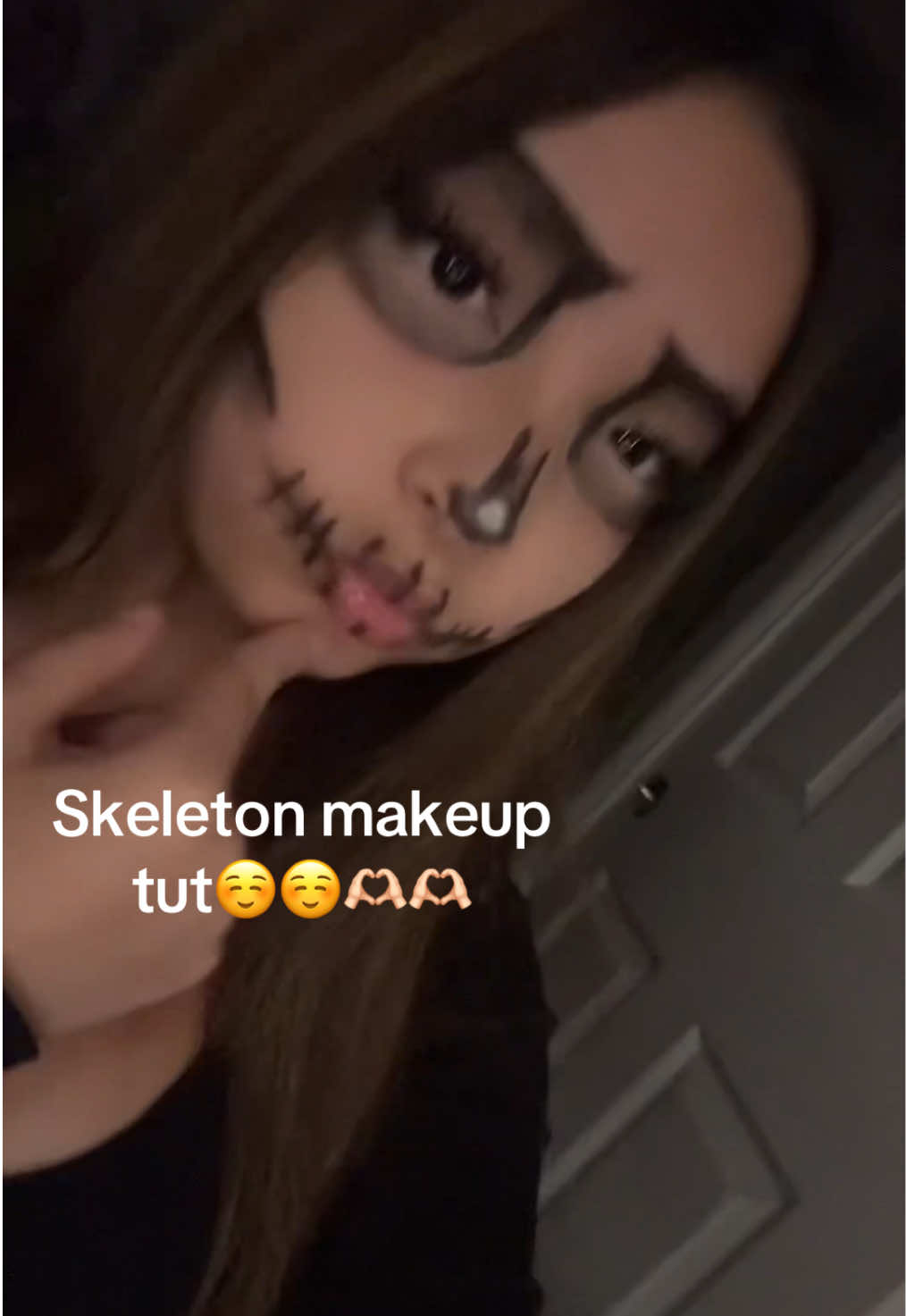 Halloween makeup tut☺️🫶🏻 #halloweenmakeup #skeletonmakeup #halloweenmakeuptutorial #fyp 