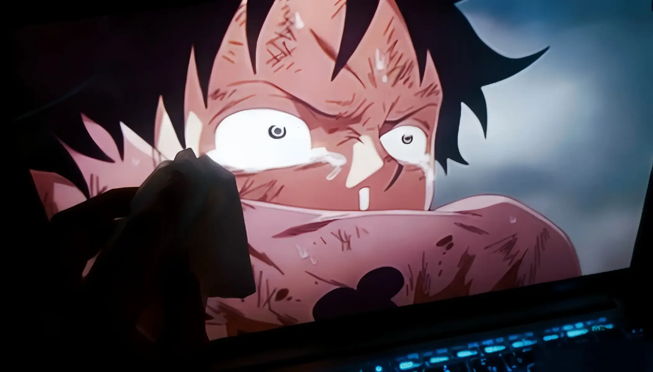 Nước mắt của Luffy, không rơi vì yếu đuối, mà vì quá đau khổ khi Ace Người anh trai yêu quý nhất ra đi trong vòng tay mình Luffy gục  ngã bật khóc như một đứa trẻ. Đó là nỗi đau xé lòng mất đi người thân yêu nhất mà mình không thể bảo vệ những giọt nước mắt ấy chứa đựng cả tình yêu sự bất lực và lời hứa sẽ mạnh mẽ hơn để không mất ai thêm lần nữa .