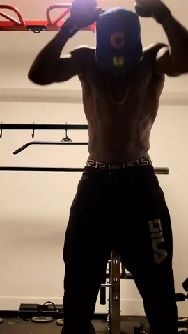 I'm working hard on these old a$$ abs. #Fitness ##FitAfter40 