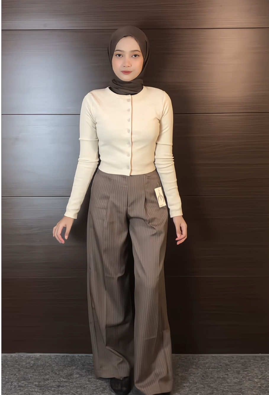 city pants dari @Illae.co 💌 cakep bgtt jujur 