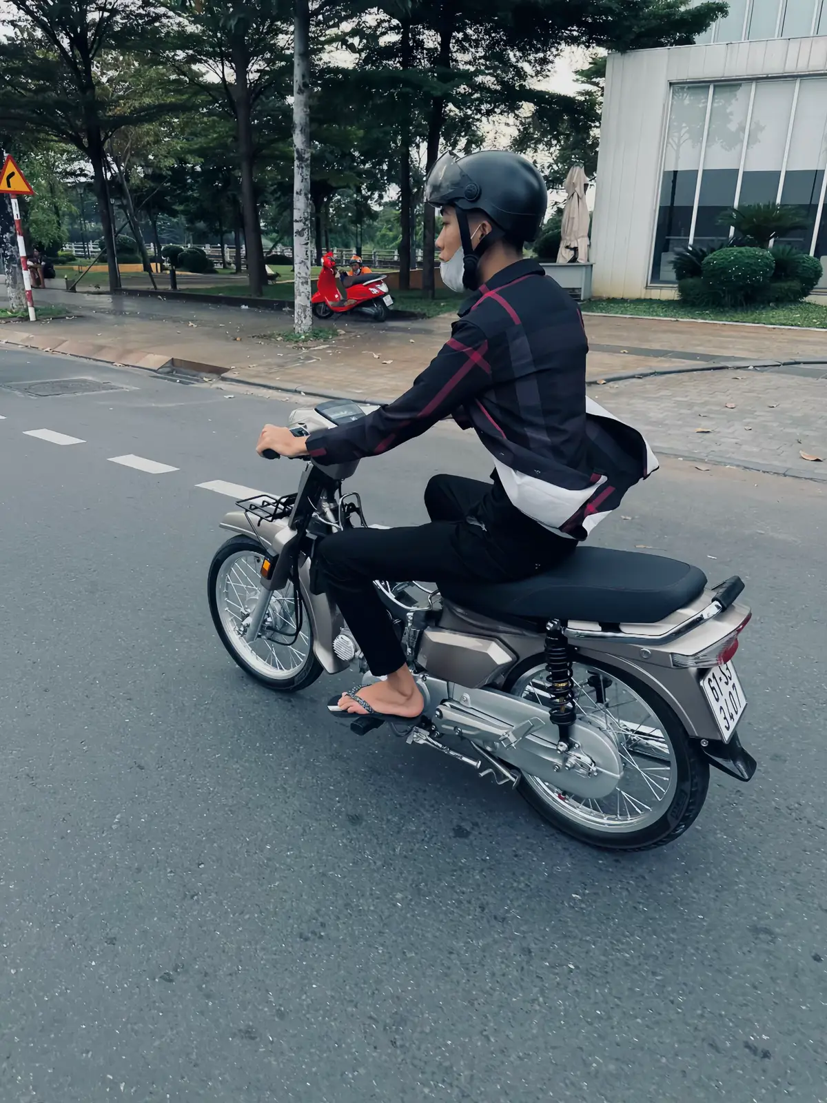 em tìm được ánh sáng của đời mình rồi, vậy anh đi nha.#xh 