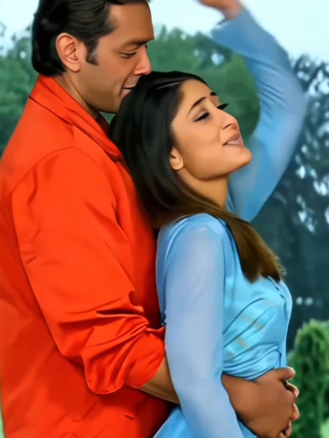 Best dance performance of Kareena Kapoor and Bobby Deol ❤️🔥#kareenakapoor 