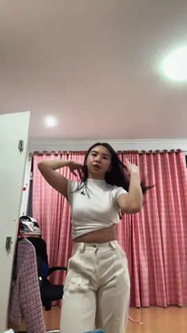 1st raw attempt 😖😖😖 #burningup #meovv #dancechallenge 