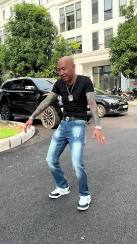 Thoát vị đĩa đệm #xuhuong  #phule  #quanjeannam  #dolcos #quanbonam 