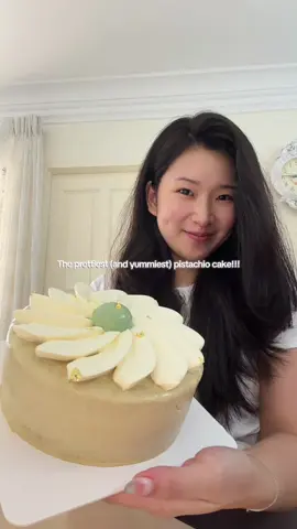 I loveeee pistachio and I will 💀 on this hill 