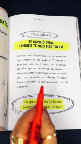 Me elijo a mí ✨📚#meelijoami #librosparasanar #autoestima #saludmental #libros 