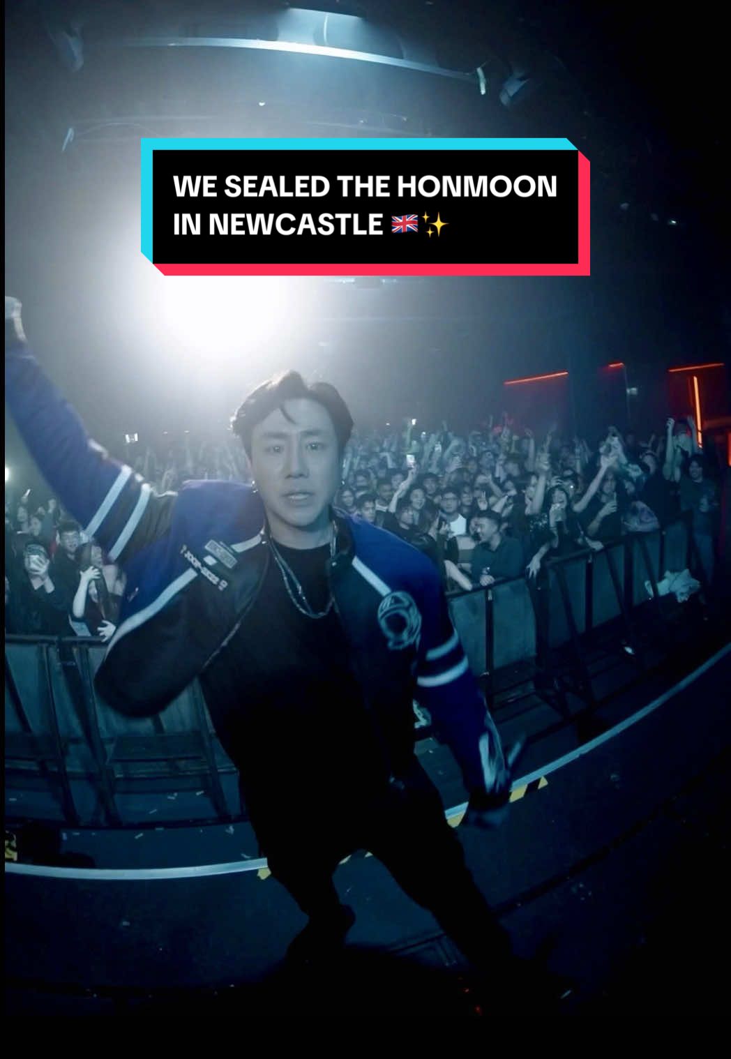 WE SEALED THE HONMOON IN NEWCASTLE 🇬🇧✨ #kpopdemonhunters #huntrix #huntrixgolden #fyp #djinquisitive 