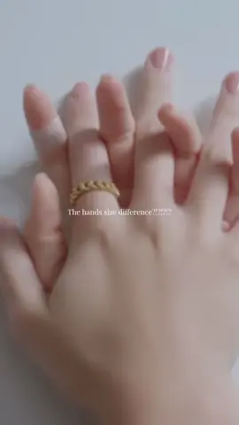 blushing so hard #poisonouslove #ginnyjayna #ginj #ginnynatnicha #jaynaangelina 