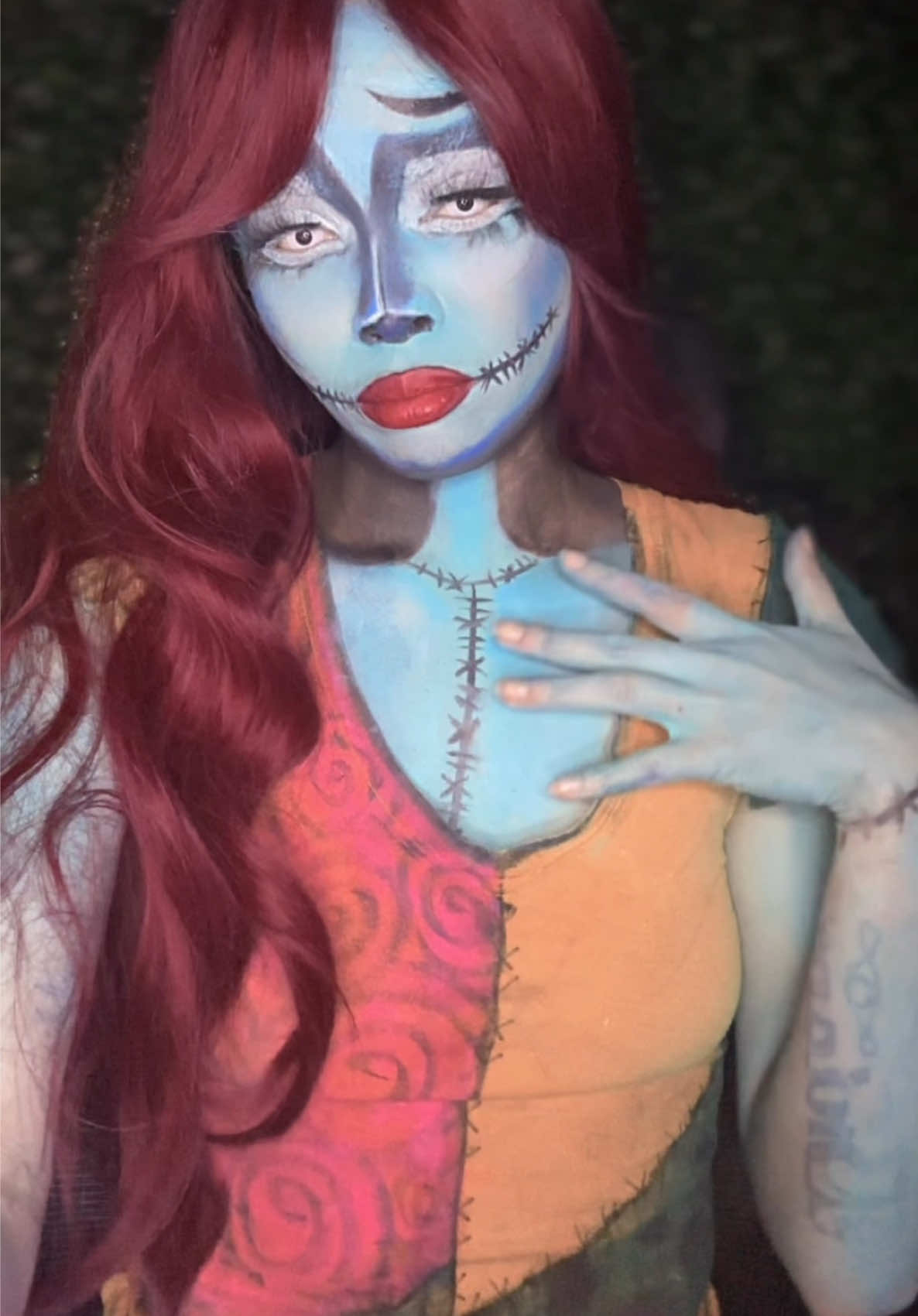 me & the devil 🫠 #31daysofhalloween #halloweenideas #halloweenmakeup #halloween #nightmarebeforechristmas 