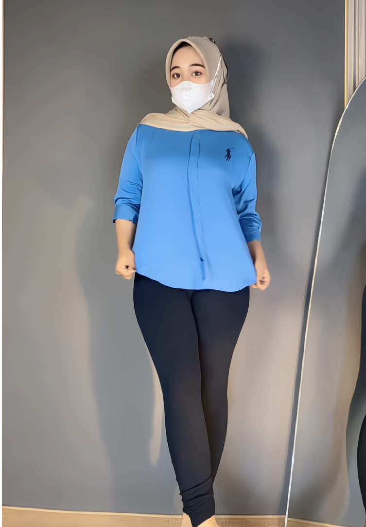 warna ini juga ngga kalah cakep loh say, yuk buruan di co😘 #rekomendasioutfit #kemejarayon #kemejawanita #ootdhijab #fyp 