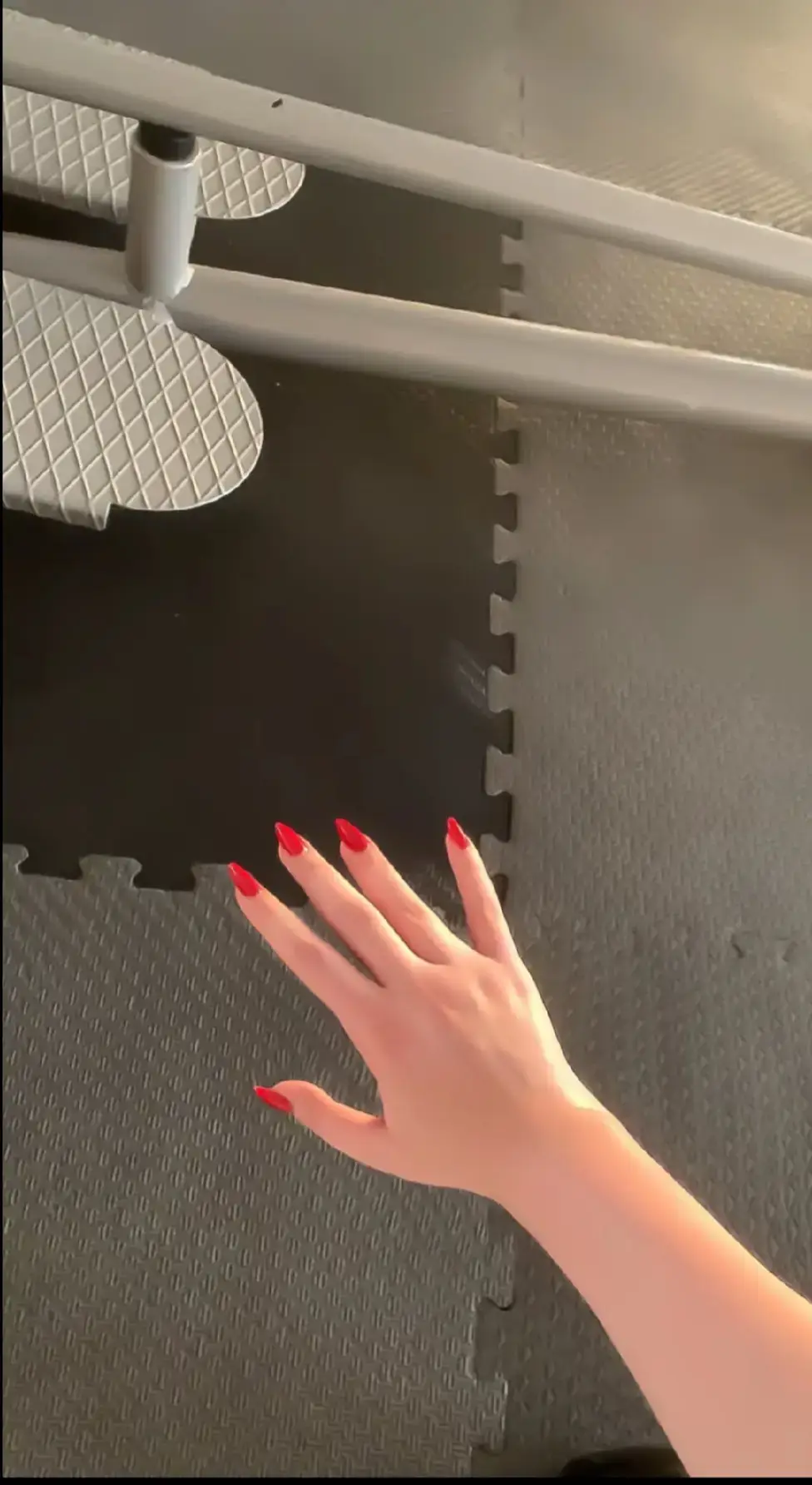 ✨️.