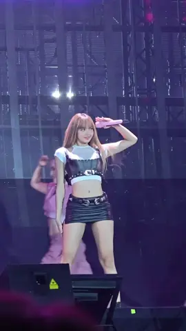 #killthislove #lisa #blackpink #blackpinkkaohsiung #blackpinkdeadline 