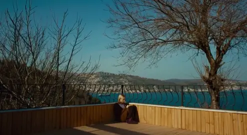 И пусть она поет тебе колыбельную 💔