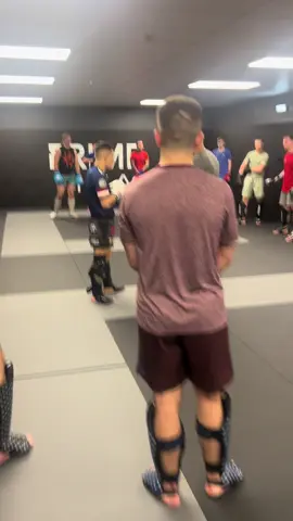 How to dutch block in muay thai #muaythai #mma #glasgow 