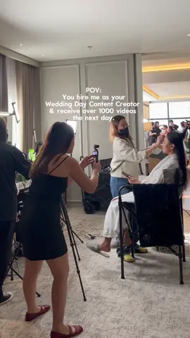 This is your sign to hire a wcc on your wedding day ✨📸 #weddingcontentcreator #wedding 