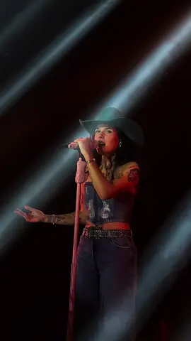 Ana Castela - Princesa (Ao Vivo - 18/10/2025) #gustavomioto #sertanejo #boiadeira 