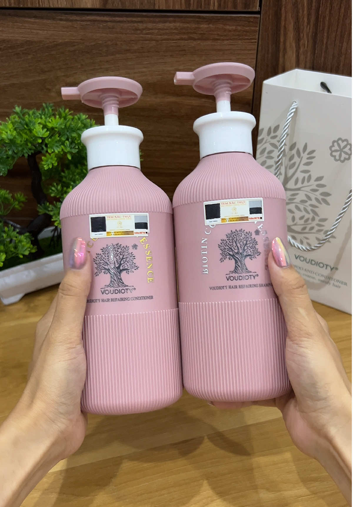 Cặp gội xả hương nước hoa cao cấp #daugoi #daucap #daugoibiotincollagen #xuhuong #tranghatay96  @Trang Hà Tây 96  @Trang Hà Tây 96  @Trang Hà Tây 96 
