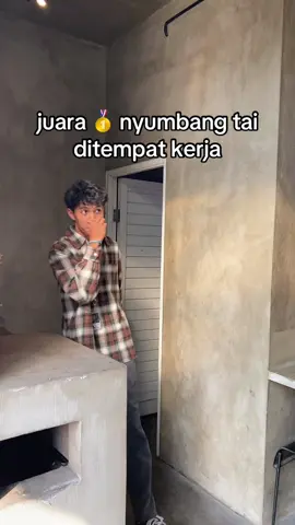 ga dilombain juga tetep juara 1  #dailylife #baristaproblems #tjakap #fyppppppppppppppppppppppp #day 