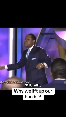 Why we lift up our hands #ChristianTikTokUK #pastorchrisoyakhilome #christembassy #christ #fyp 