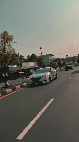 Konvoi ambulance solo raya road to titik nol yogyakarta 19 oktober 2025 #freepalestine #palestine #relawanmasjidindonesia #laskarsedekah #lautmu 