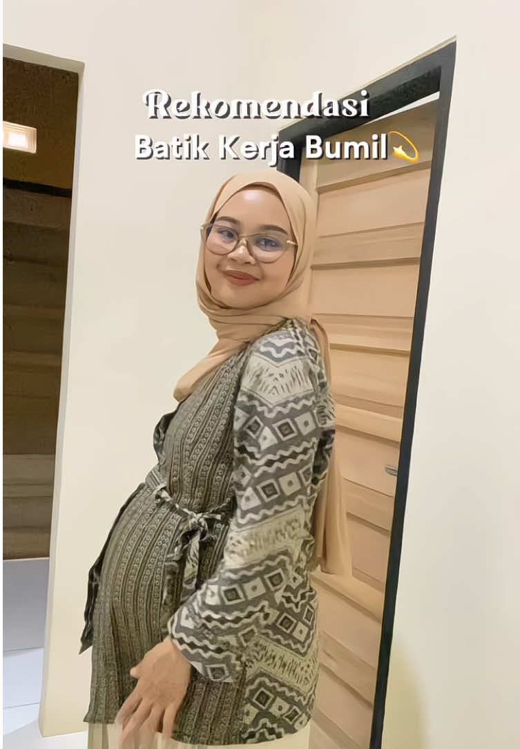 batiknya ga bikin engap saat dipakai🥰 #batikkerja #batik #batikkerjawanita #bumil #fyp 