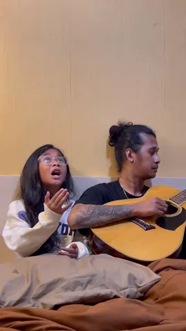 Selamat Hari Minggu 🙏🏻 Waktu Tuhan - @Liqueena Melodyne ❤️ #lagurohani  #rohani_kristen #fy #fyp #fyppppppppppppppppppppppp 