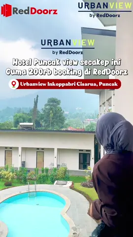 Kalo nginep disini auto healing dan refresh banget deh, main kepuncak dapet view cakep, kamar yg luas fasilitas lengkap lagi, apalagi kalau pesen lewat aplikasi RedDoorz dan masukin kode promo 