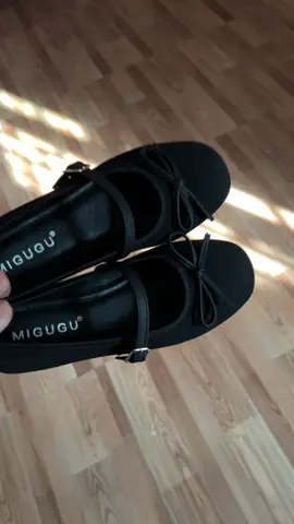 Giày xinh giá rẻ ở đây ạaa 😍 #tiktok #xuhuong #giaydep #giayxinh #giaybupbe 