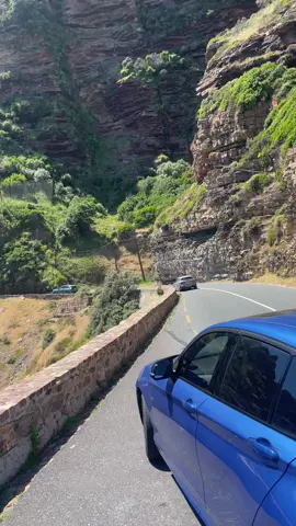 Views…. #capetownsouthafrica #roadtrip #chapmanspeak #capetown 