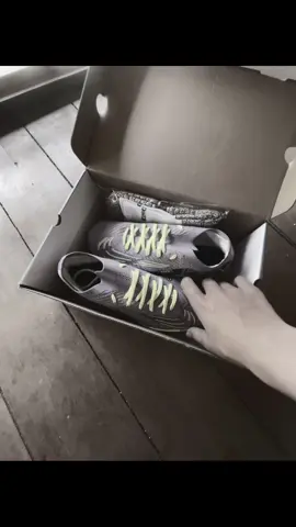 @KING LEO FOOTBALL SPORT Ngon the #TikTokAwardsVN #xhuongg #flop 