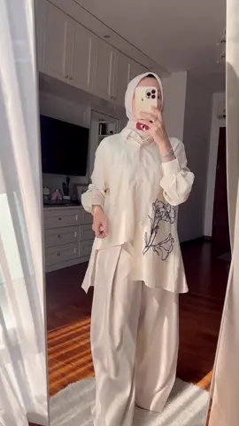 Yg nanyain udah launching belum, udah ada ya ini keranjang kuning nya #kemejalinen #kemejawanita #kemejapremium 