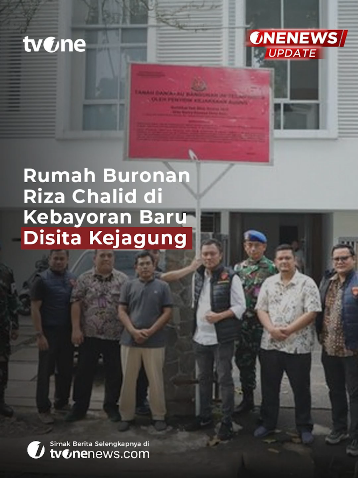 Kejaksaan Agung (Kejagung) kembali menyita aset milik Mohammad Riza Chalid (MRC), tersangka kasus dugaan tindak pidana pencucian uang (TPPU) dengan tindak pidana asal dugaan korupsi tata kelola minyak mentah. Kali ini, Kejagung menyita rumah Reza Chalid di kawasan Kebayoran Baru, Jakarta Selatan. 