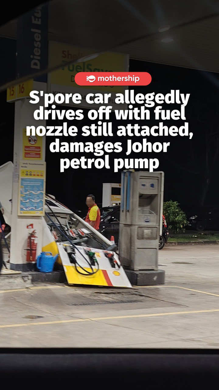 The eyewitness said that the use of the mobile phone to record the scene at the time was a spur of the moment action, acknowledging that the use of mobile devices is prohibited while on petrol station premises.  #fyp #malaysia #singapore 