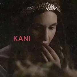 this song was made for themmm #jackieshauna #yellowjackets #jackietaylor #shaunashipman @Yellowjackets @fitterkarma 