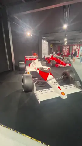 (Rip Ayrton Senna🕊️) #ayrtonsenna #legend#ripsenna #lohcollecion #ayrtonsennadobrasil @Auto Meister🏎️💨 @AutoMeister2 @Luke®️📸 @ㄩㄥㄒ尺ㄖ几🏎💨 