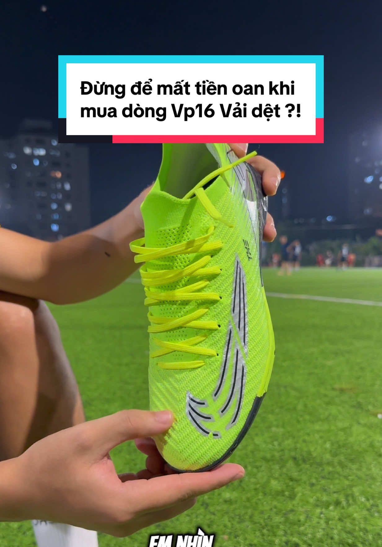 Đừng để bị mất tiền oan ae nhé, thị trường có nhiều loại hàng #TikTokAwardsVN #ducanh07sports #sportsontiktok #giaybongda #vapor16elite 