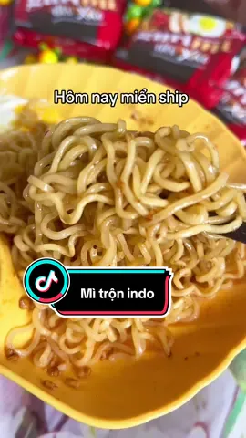 #huynhloan38 #anngon #mitron #mitronindomie mìbtrộn indo