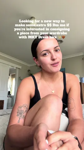 Have you got a lovely piece sitting in your wardrobe and wanting to make some extra $$ Dm me either here or on instagram and we can discuss consignment!!  #fyp #SmallBusiness #dresshireperth #consignment #clothinghire 